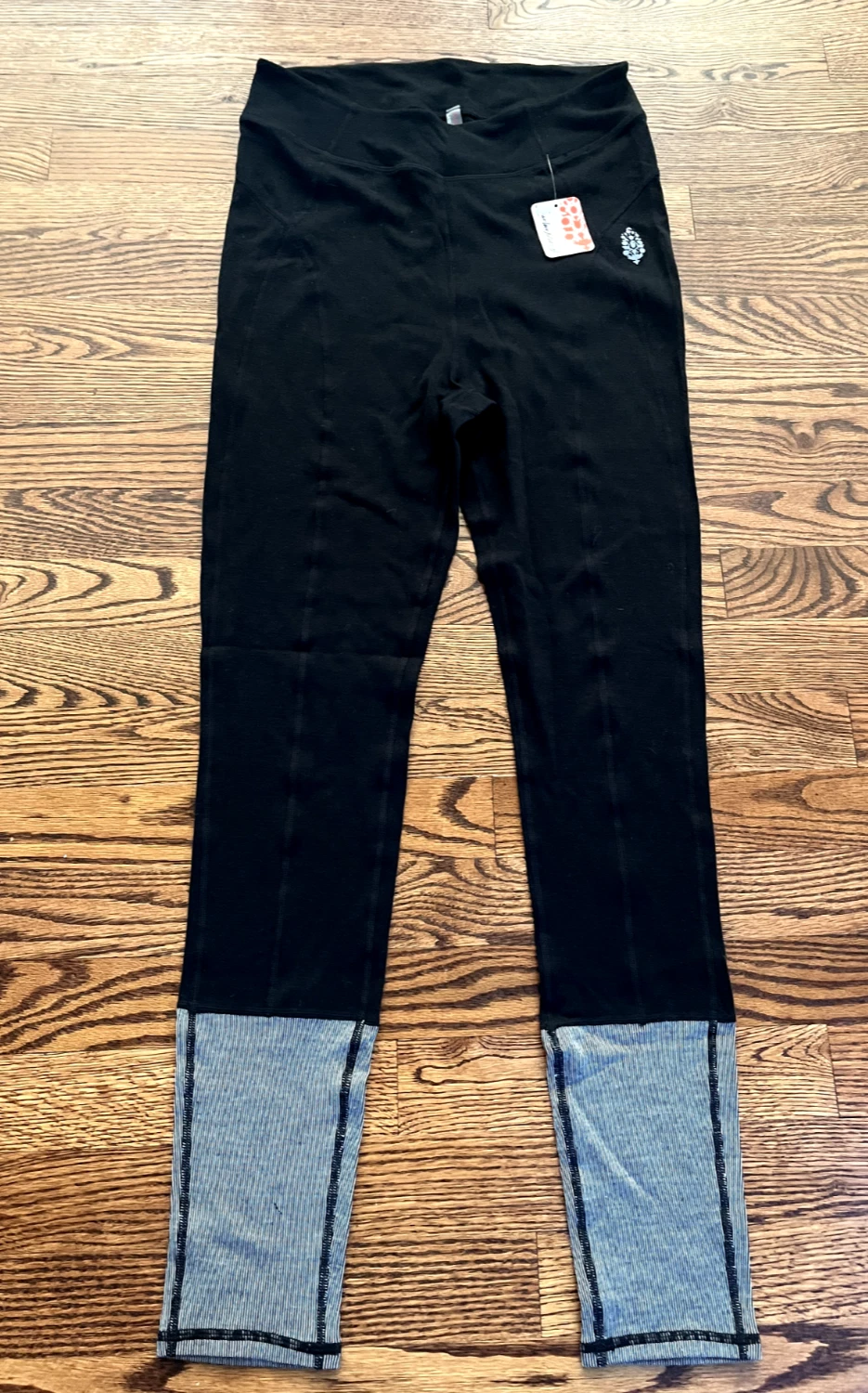 Free People FP Movement Womens M Moonlight Base Layer Sweater Leggings Black