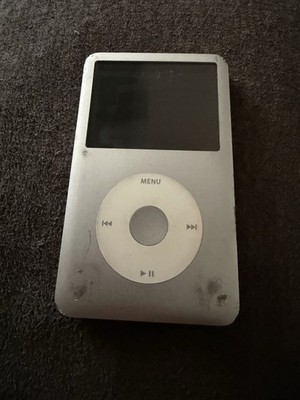 Apple iPod classic 6th Generation Silver (80 GB)