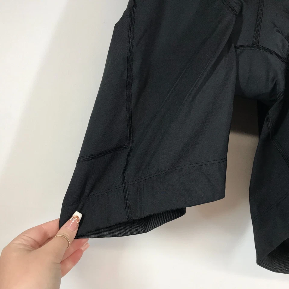 REI - HOMBRE XXL - NEGRO ACOLCHADO CICLISMO CARGO PANTALONES CORTOS MALLAS Foto 2 de 4