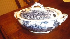 Antique vintage Daisy Late Mayers Blue & white small Tureen  K & Co B