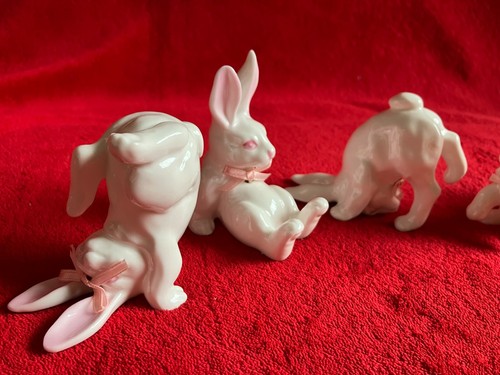VINTAGE New EASTER BUNNY RABBIT FIGURINE BONE CHINA 5 pc SET Small RL - Picture 4 of 7