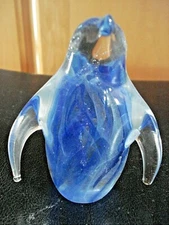 Vtg. Dynasty Gallery Hand Blown Glass Penguin with blue waves inside w/ Sticker