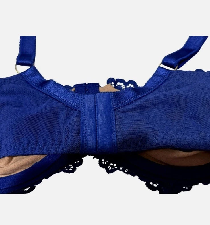Frederick's Of Hollywood Women's Sandie Open Cup Bra Size 32F Blue Latte Lace - Image 3 of 4