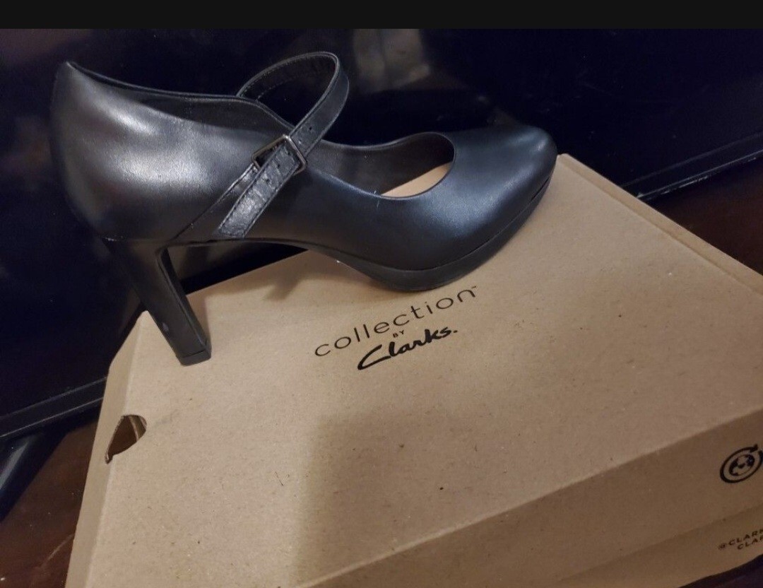 Clarks Ambyr Shine Black Leather | eBay