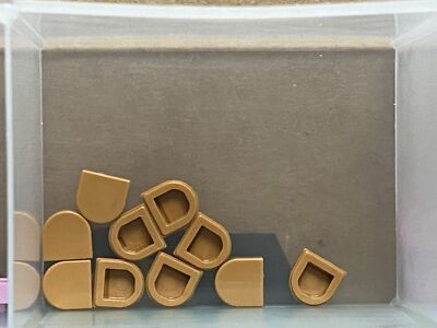 LEGO Parts - Medium Nougat Tile 1 x 1 Half Circle - No 24246 - QTY