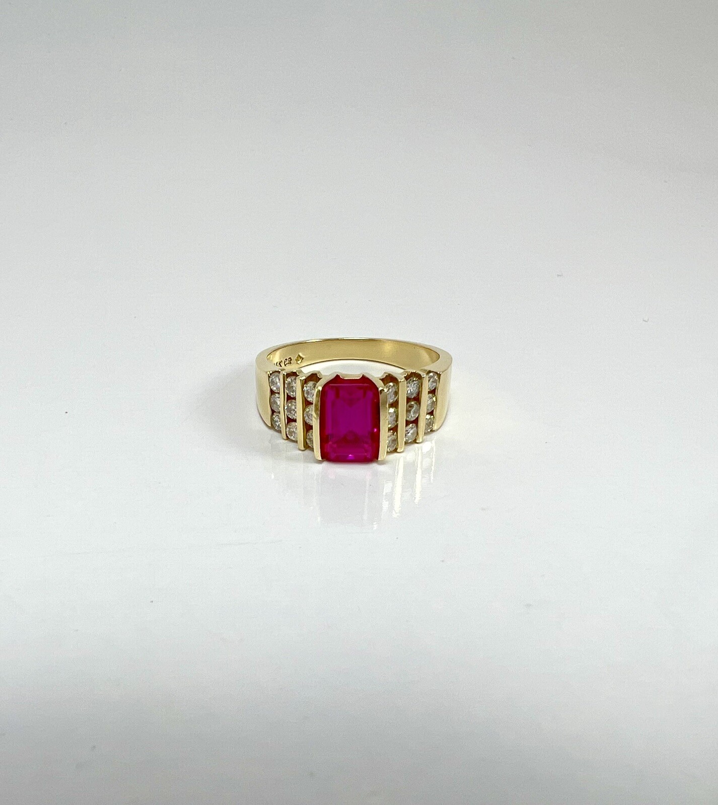 Women’s Rectangular 1ct Ruby &Diamond Ring Size 7… - image 5