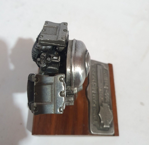 HARLEY DAVIDSON LIMITED EDITION Pewter TWIN CAM ENGINE REPLICA 99300-99V - Picture 5 of 10