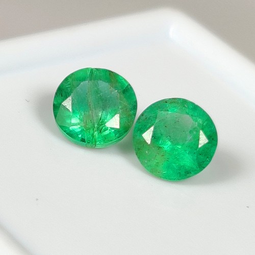 0.80 CT - Natural Zambian Emerald Round Pair special Luster Gem - 9313