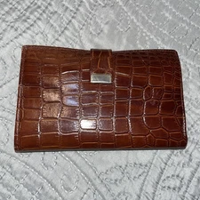 Croc Embossed Bifold Wallet Women Snap Closure Medium Size Cardovan Brown