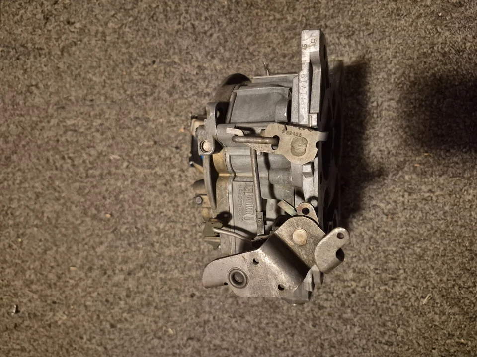 Oldsmobile 442 1968 carburador de 4 velocidades Foto 2 de 4