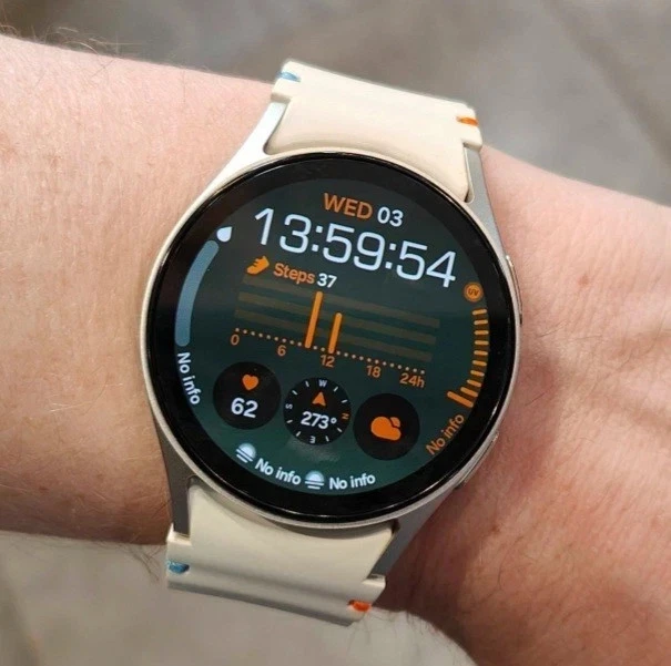 Samsung Galaxy Watch7 40mm BT WiFi Smartwatch with Bixby - Cream - BNIB & SEALED - Image 3 of 4