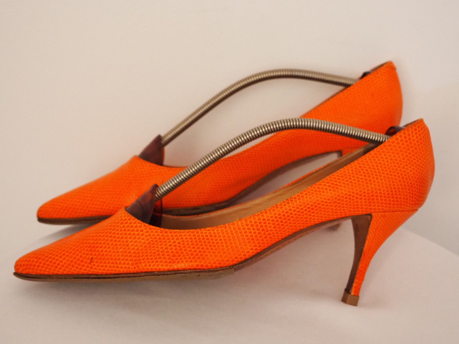 Vintage Hermès orange python leather pumps Size 3… - image 6