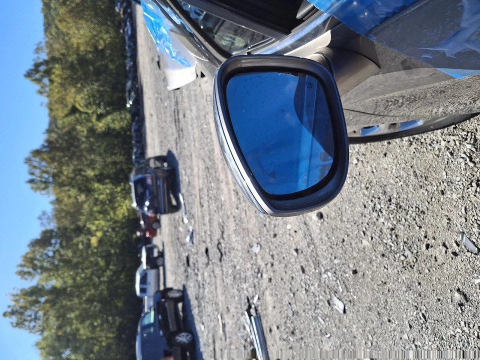 2018 Chrysler Pacifica Driver Side Mirror Power Heated w/Camera OEM Used - Image 2 of 4