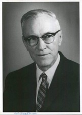 NOBEL PRIZE 1934 William Parry Murphy autograph, signed photograph