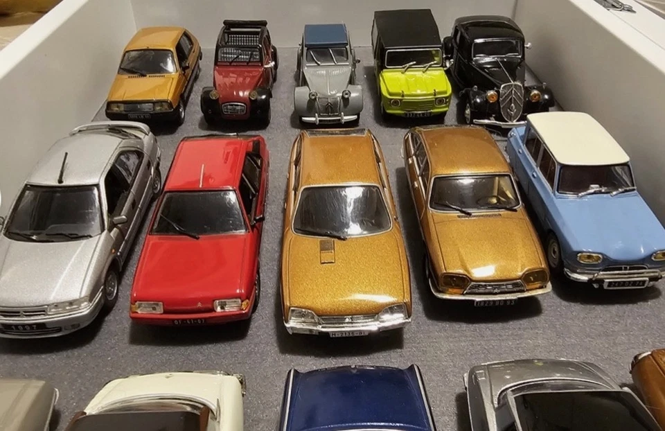 Lotto 15 Modellini Citroen 1/43 non giocati, belli, sempre custoditi in vetrina - Immagine 3 di 4