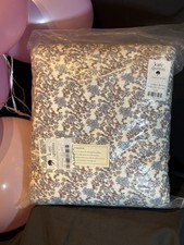 Kate Quinn Cornflower Ditsy Bamboo Quilt