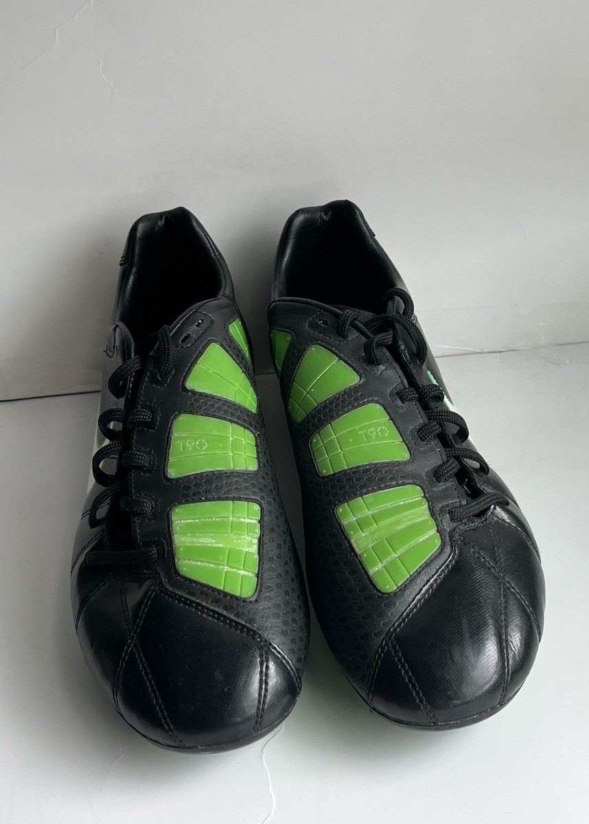 Nike Total 90 T90 Strike III Men's Size 10 Black Green Cleats
