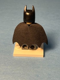 LEGO DC Batman #sh0064 - Batman w/Copper Belt - Light Scratches/No Cracks