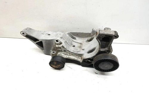 BMW 3 Cabrio E93 Generatorhalterung 7802639 2.00 Diesel 2008 33632238