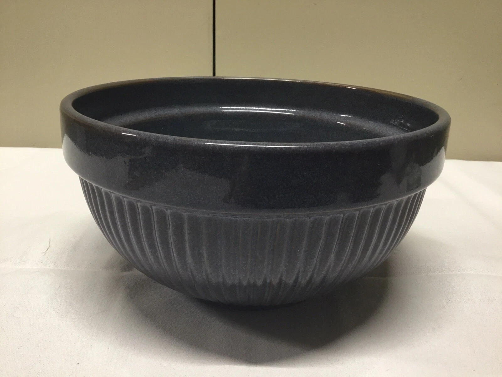 Large Ribbed Wide Rimmed Bluish Grey Speckled Pottery Stoneware Mixing Bowl