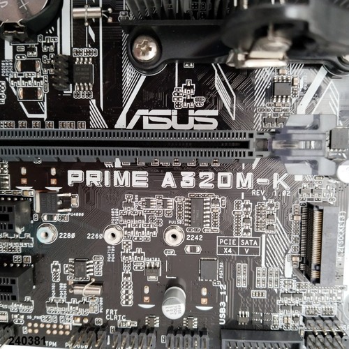 Mainboard / Asus Prime A320M-K / AMD A8 9600 / 3,1 GHz / Radeon 7 / 8 GB Ram - Bild 3 von 4