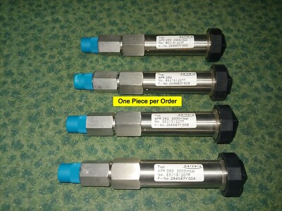 (1) Vacuum Electric Switch Sensor Balzers B5215120TF 2000mbar (43182-H1)