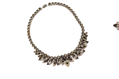 Vintage WEISS Gray Marquise Rhinestones Silver Plate Necklace & Earrings - Picture 7 of 13