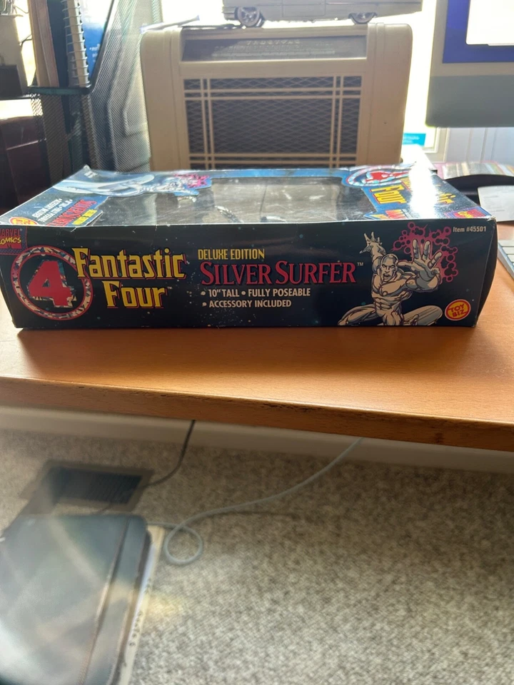 Figura de acción Toy Biz Marvel Fantastic Four Deluxe 1994 10" Silver Surfer de colección Foto 4 de 4