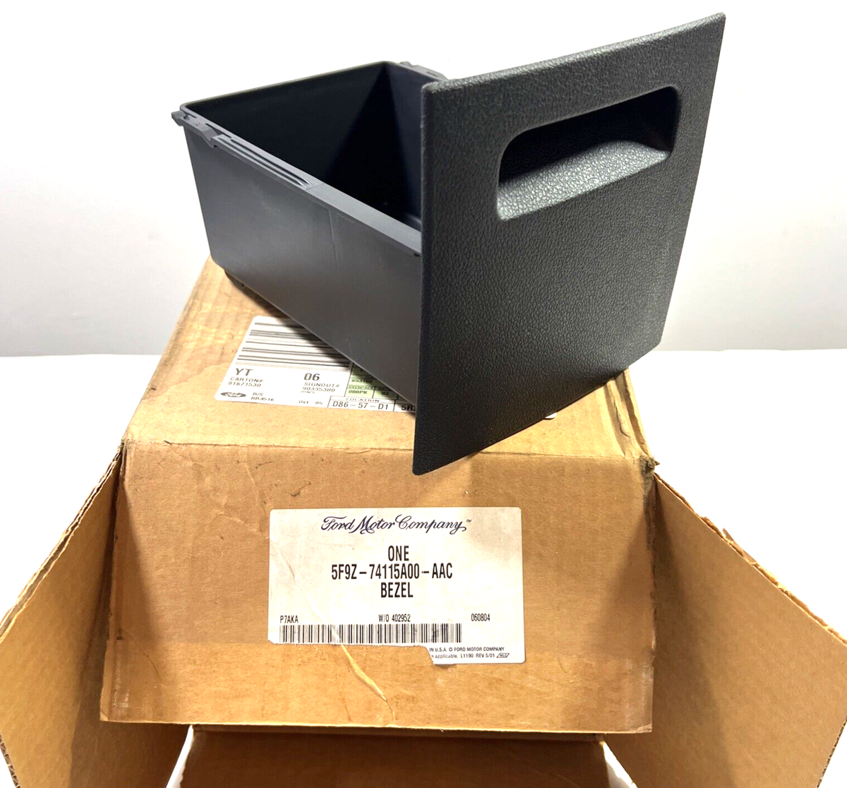 UNSTABLE　ブースターBOX アンステーブル For Ford Freestyle 2006-2007 Ford 5F9Z74115A00AAC Rear Console