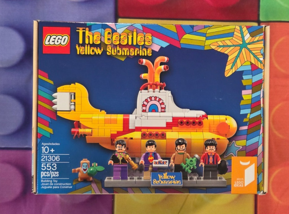 LEGO Ideas: The Beatles Yellow Submarine (21306)