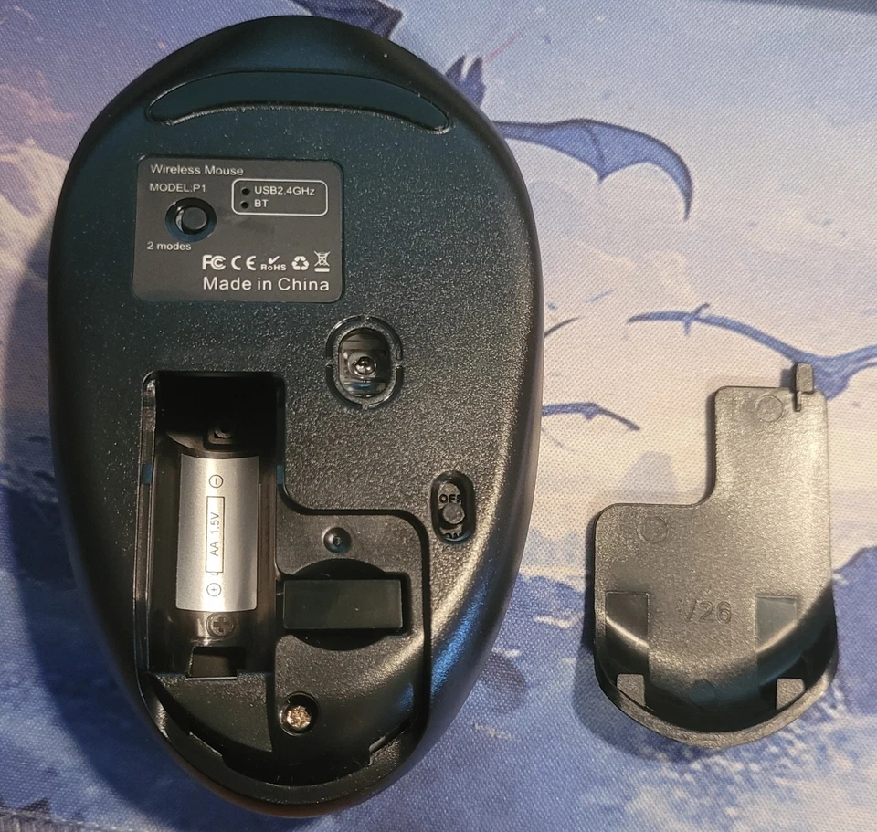 Jelly Comb Wireless Bluetooth Dual Mode Mouse W Battery IWG-LJTZ01 Gray/Black - Image 4 of 4