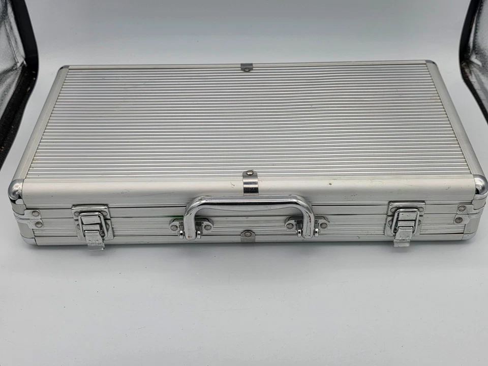 Vtg 2004 Cardinal Professional Texas Holdem Set In Carry Case - Image 2 of 4