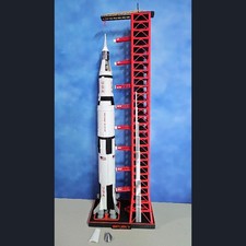 1/144 EE. UU. NASA Saturno V Lanzamiento de Cohete Torre Umbilical Modelo LUT Acabado Pintado