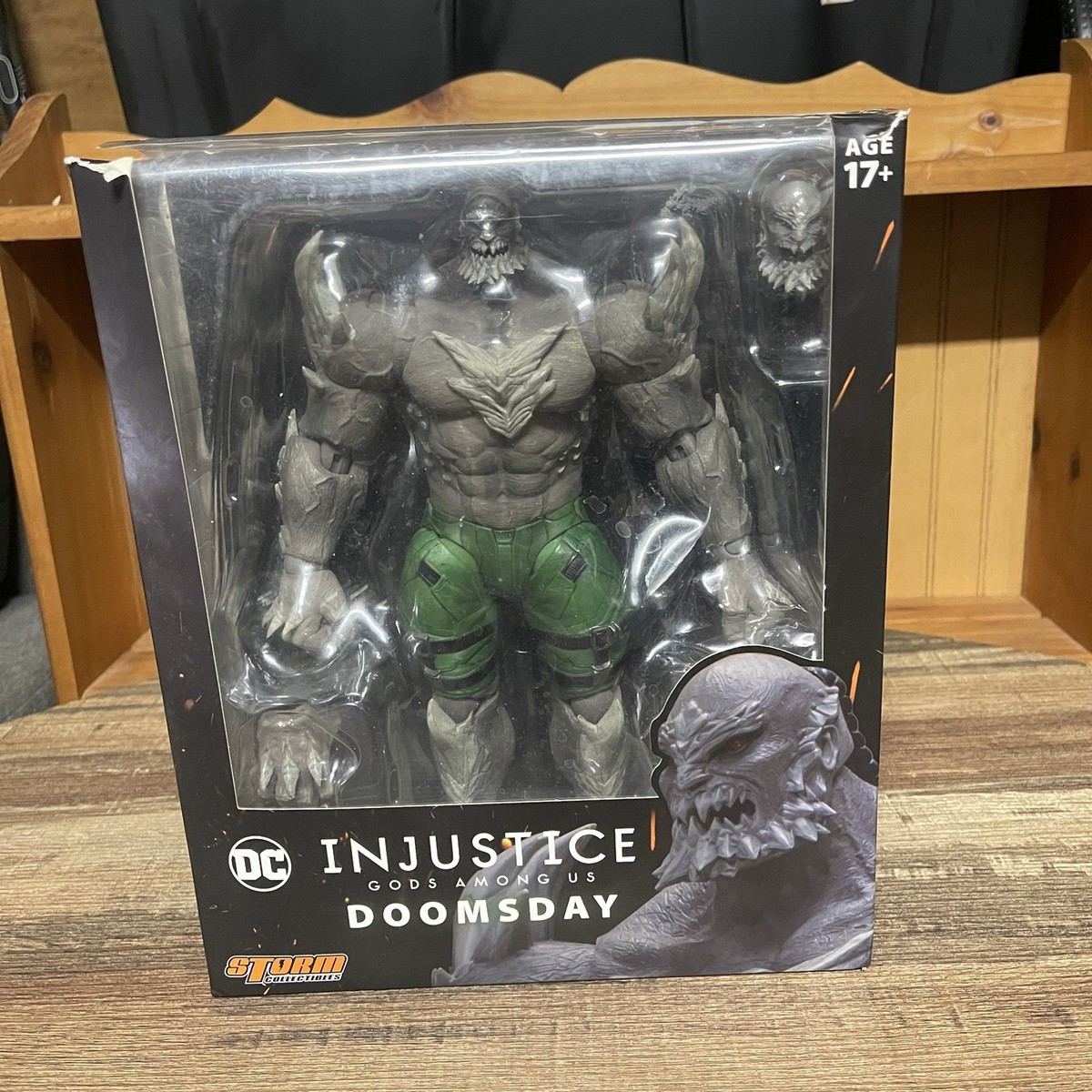 DC 1/12 Scale Storm Collectibles 1/12 Doomsday Injustice: Gods