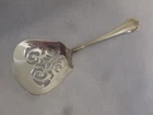 WALLACE WASHINGTON 1911 STERLING SILVER PIERCED BONBON SPOON 4 1/2" NO MONOGRAM