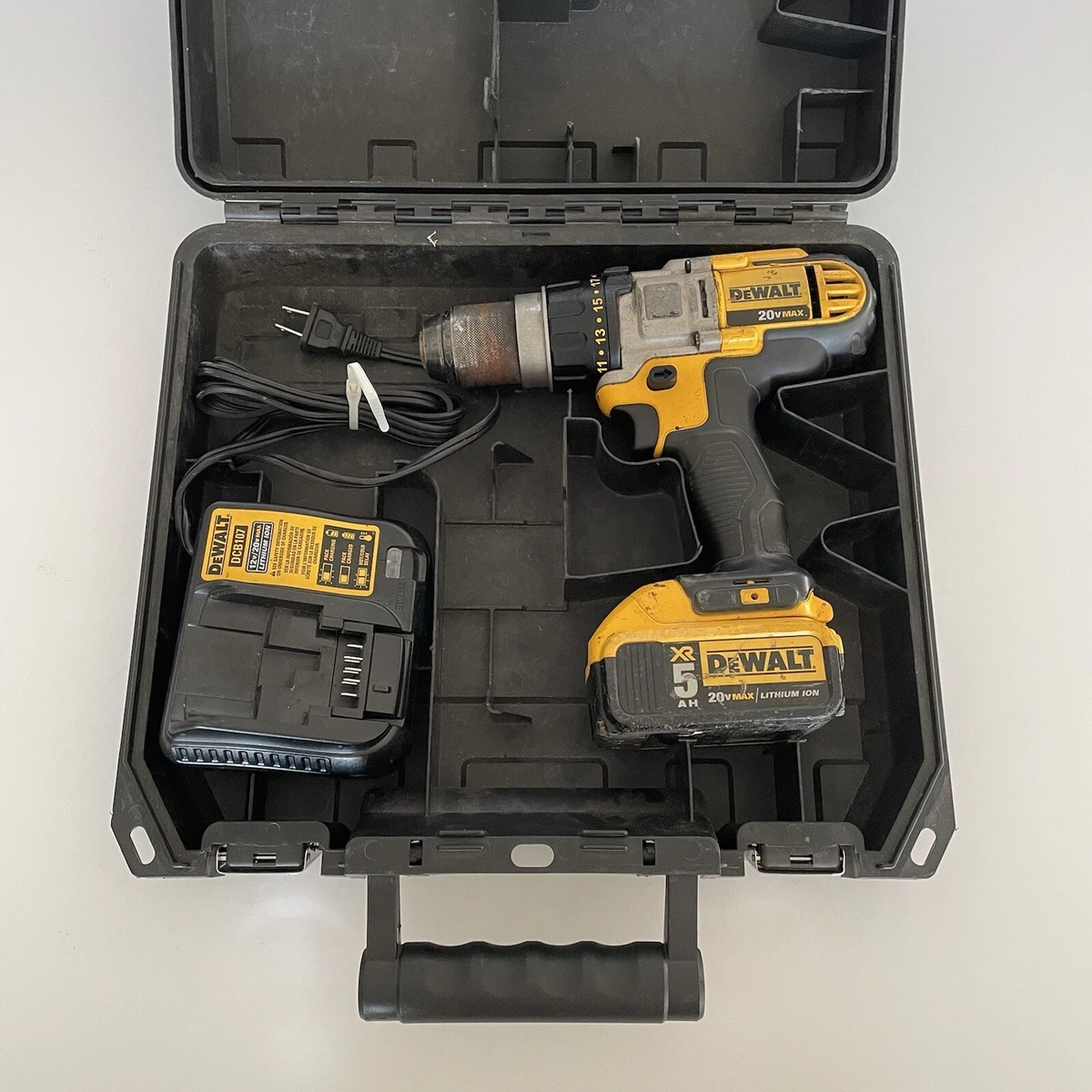 Dewalt cordless 2024 hammer drill 20v