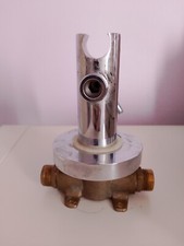Grifo mezclador agua fria y calient