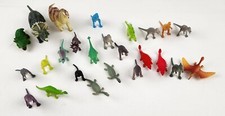Lot of 25 Plastic Dinosaur Toy Mini Figurines