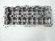 Valve cover with camshafts for Peugeot 2008 1.5 YHZ YH01 DV5RC 9812647280 2018 C