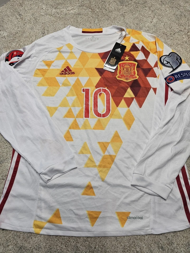 Cesc Fabregas Spain 2016 #10 Jersey Size M Adidas NWT - Image 2 of 4