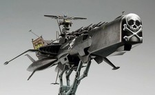 Hasegawa 1/1500 Captain Harlock Arcadia Third Ship Kai Assault Type w/ Stand kit