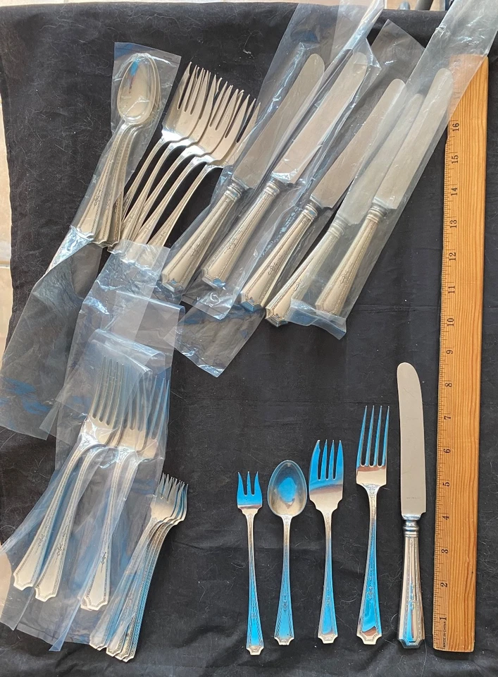 JUEGO PARCIAL DE 6 AJUSTES COLFAX BY DURGIN PLATA ESTERLINA SIN MONOGRAMA Foto 3 de 4