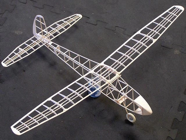 Planes de avión modelo Ace Whitman (FF): Skymaster 24" alimentado por goma Foto 2 de 2