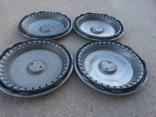 Wheel Cover Set Of 4 14"IN HubCap 36-slot Type Fits 76 CHEVY NOVA 00369009 Used - Picture 9 of 9