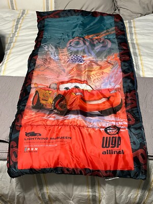 Disney Pixar Cars ll Lightning McQueen Sleeping Bag Youth 56-in x