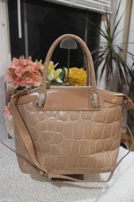 the day market tote everlane