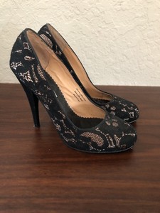 size 4.5 black heels