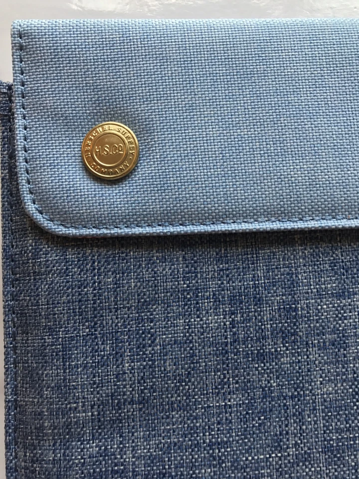 Nuevo Herschel Supply Co Envío Spokane Funda Bolsa Para Apple iPad Azul Aire Foto 3 de 4