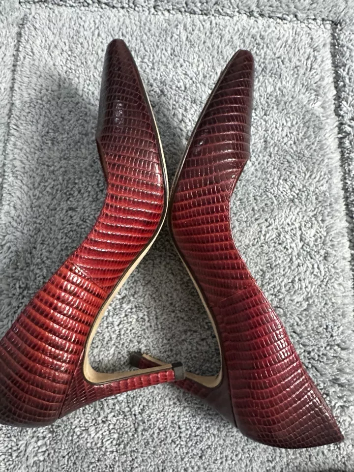 Nuevo, Diseñador, L.K. Tacón de piel de serpiente Bennett, talla 6. Boda, graduación, trabajo, comodidad Foto 2 de 4