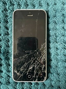 Apple iPhone 5c - 8 GB - weiß (entsperrt) A1507 (GSM)